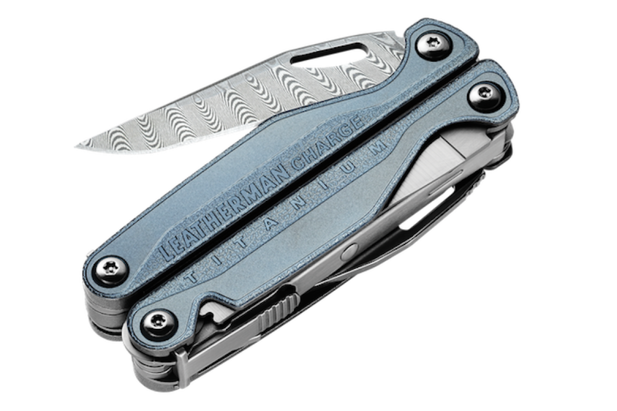 Leatherman титановая фомка. Leatherman charge tti gift 830739. Мультитул leatherman damascus. Титановый мультитул. Титановый мультитул.