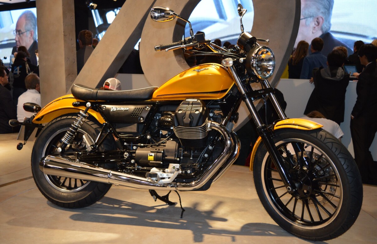 Moto Guzzi V9 Roamer