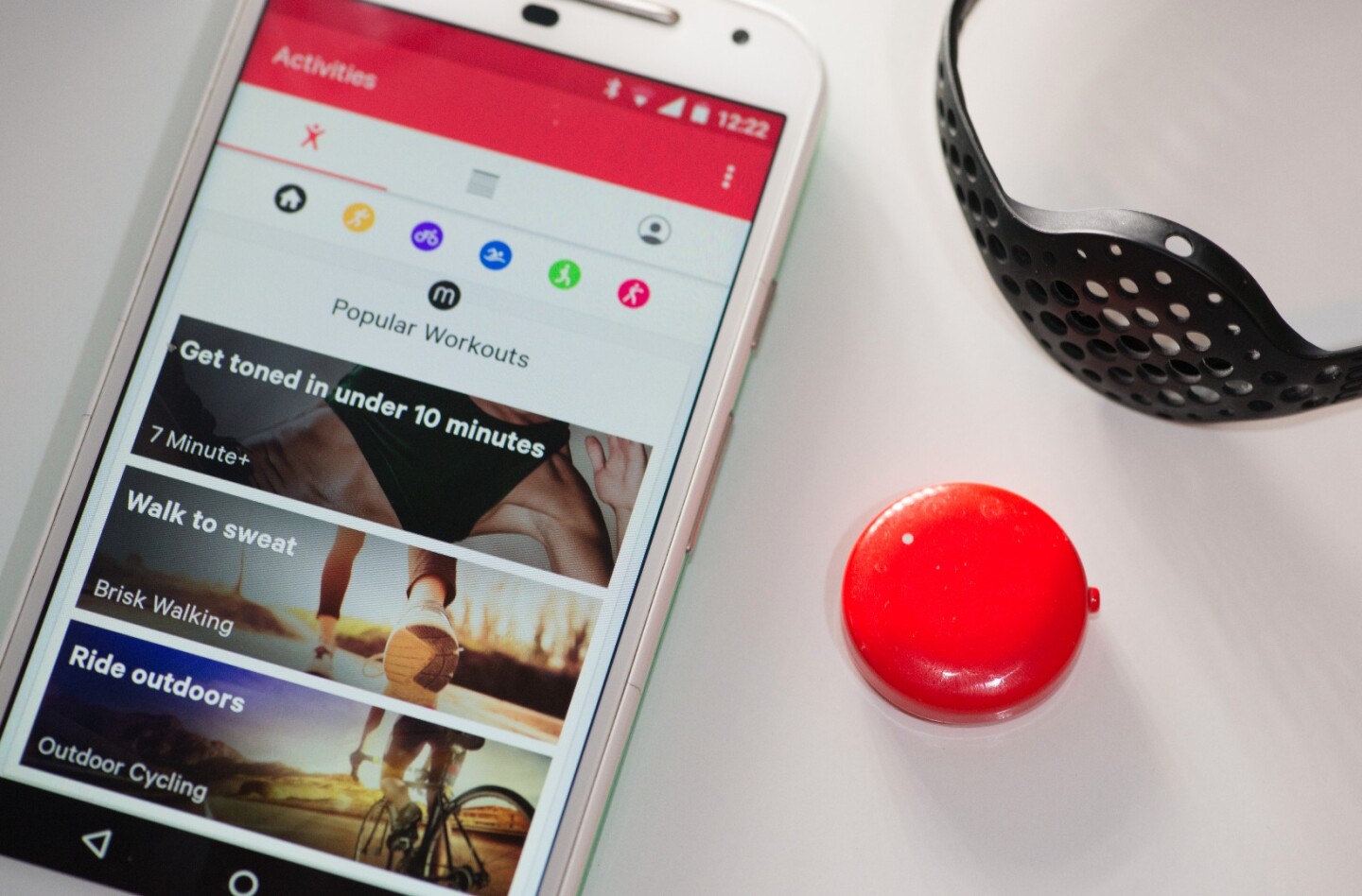 There are a number of built-in workouts on Moov Now sports coach and activity tracker