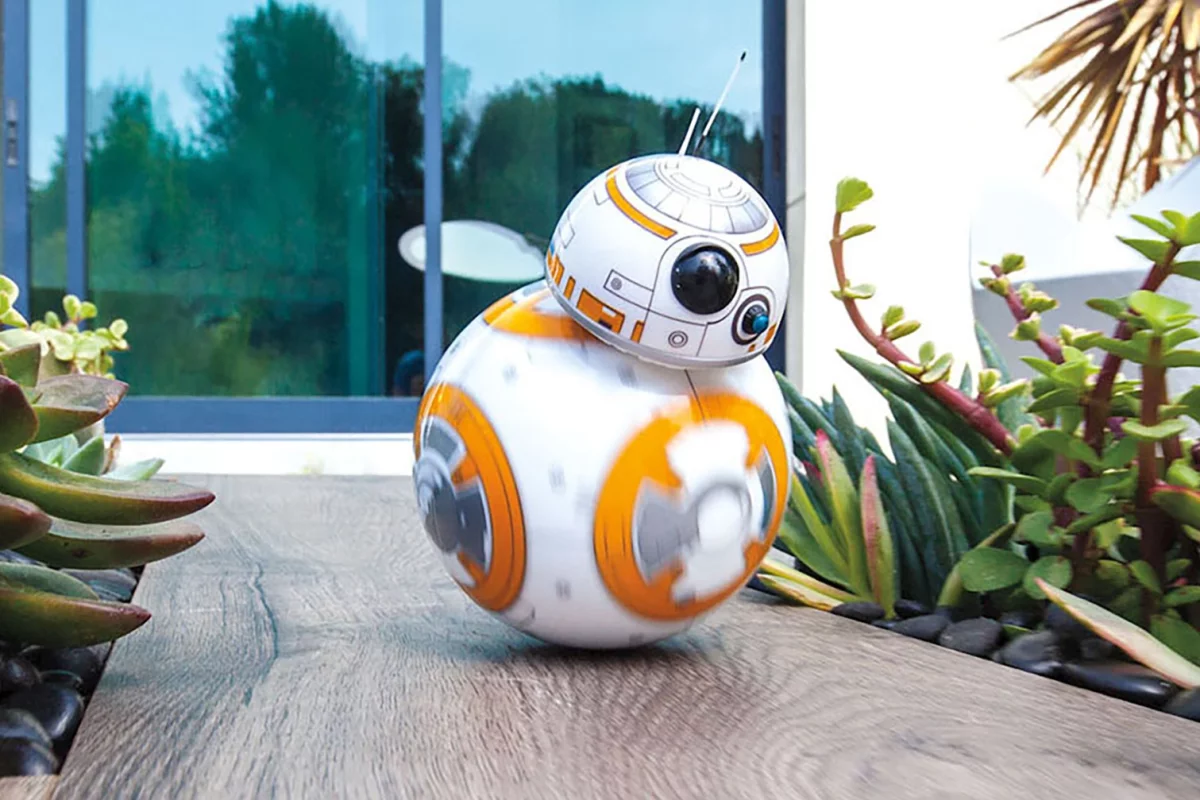The Sphero BB-8 can patrol on its own or be driven manually