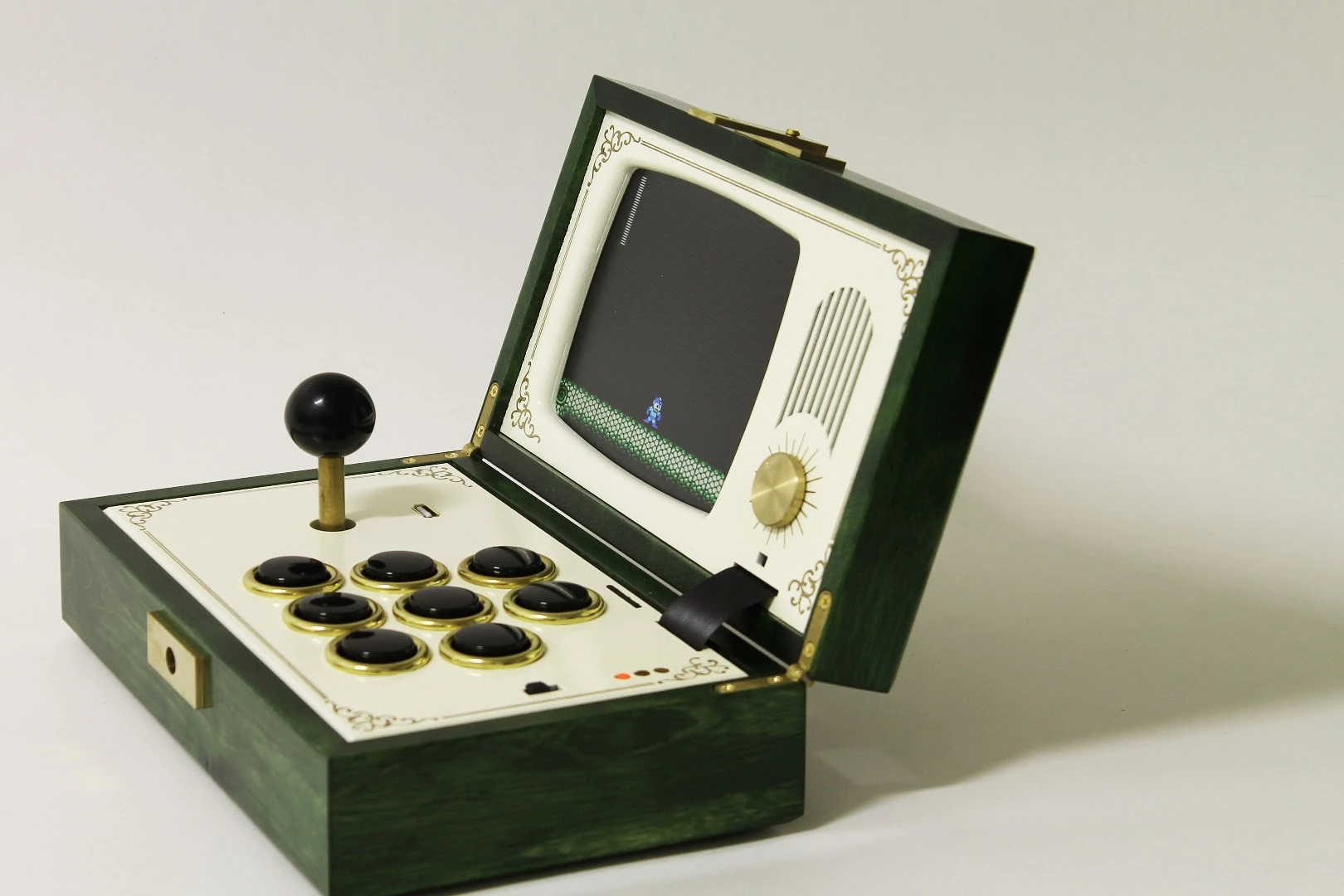 The R-Kaid-R: The original one-player version of the console that was expanded for the Cary42