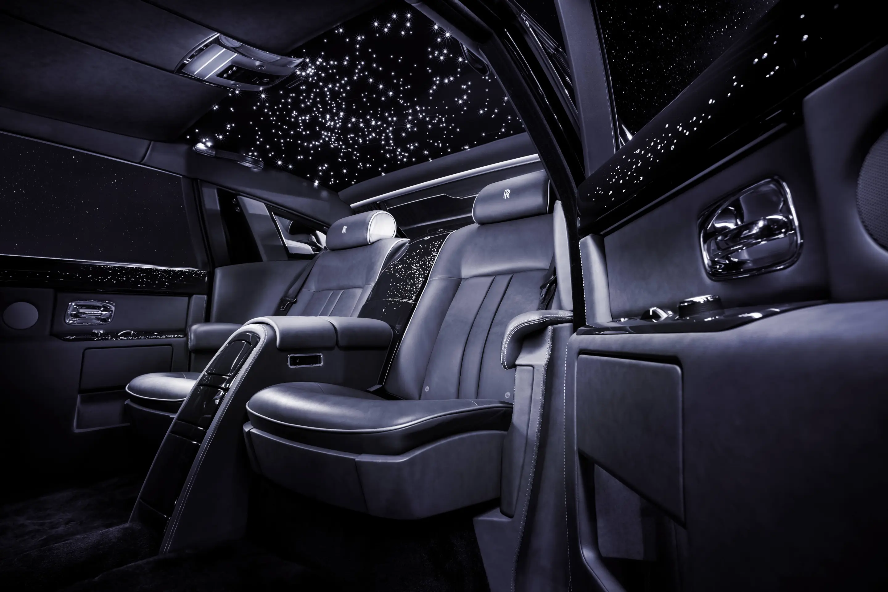 The Starlight Headliner in the Celestial Phantom is based on the sky at midnight January 1, 2003
