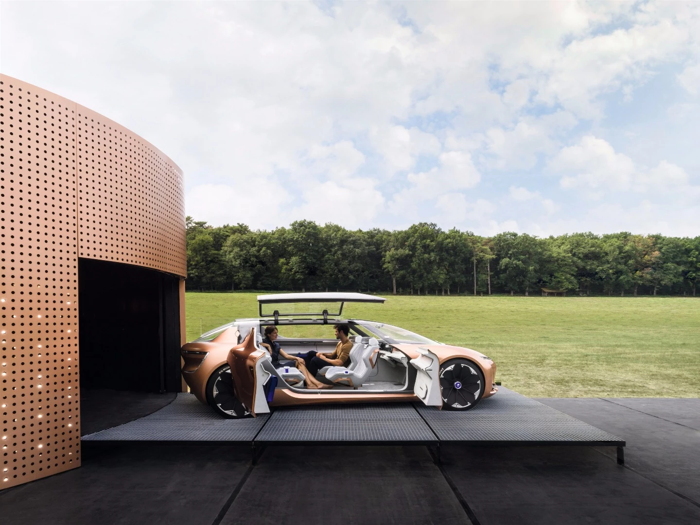 Renault's SYMBIOZ Concept