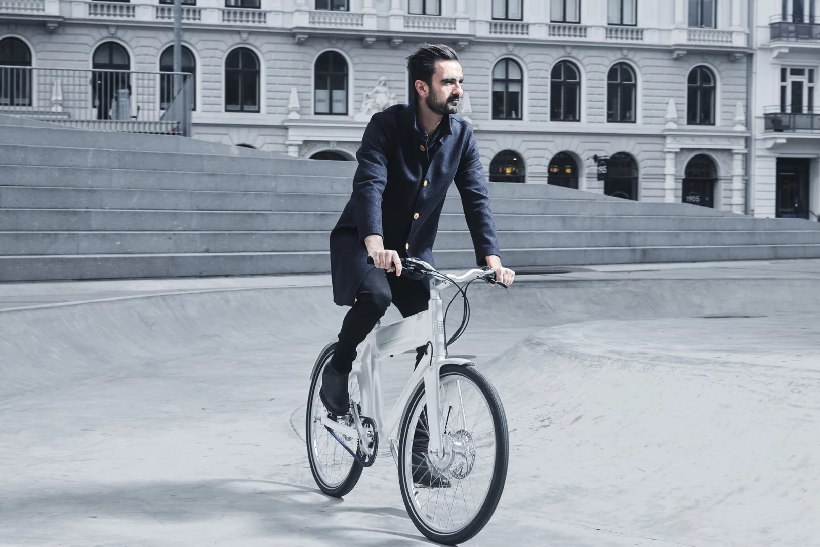 The Biomega OKO comes in two- and eight-speed models