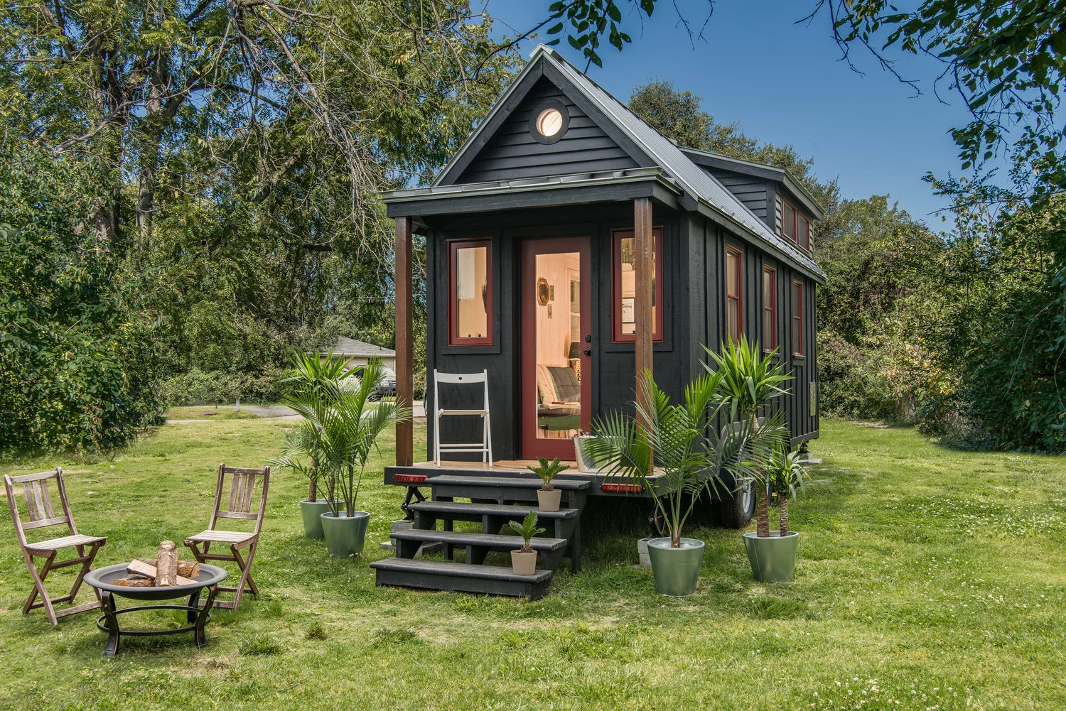 Nashville, Tennessee-based firm New Frontier Tiny Homes looked to Scandinavia for inspiration when designing its recently-completed Riverside tiny house
