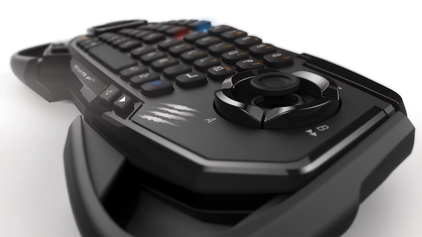 The S.U.R.F.R is designed to be a media controller for the living room, but can also function as as gamepad when you’re out and about