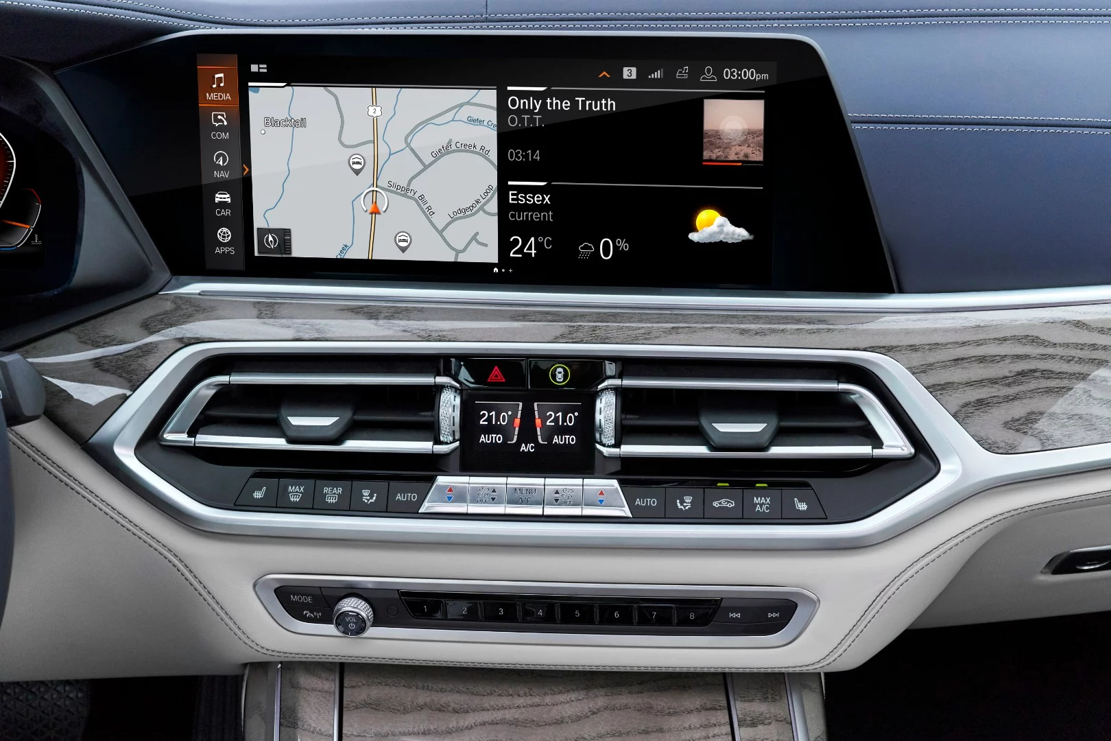 2019 BMW X7: navigation and climate control interfaces