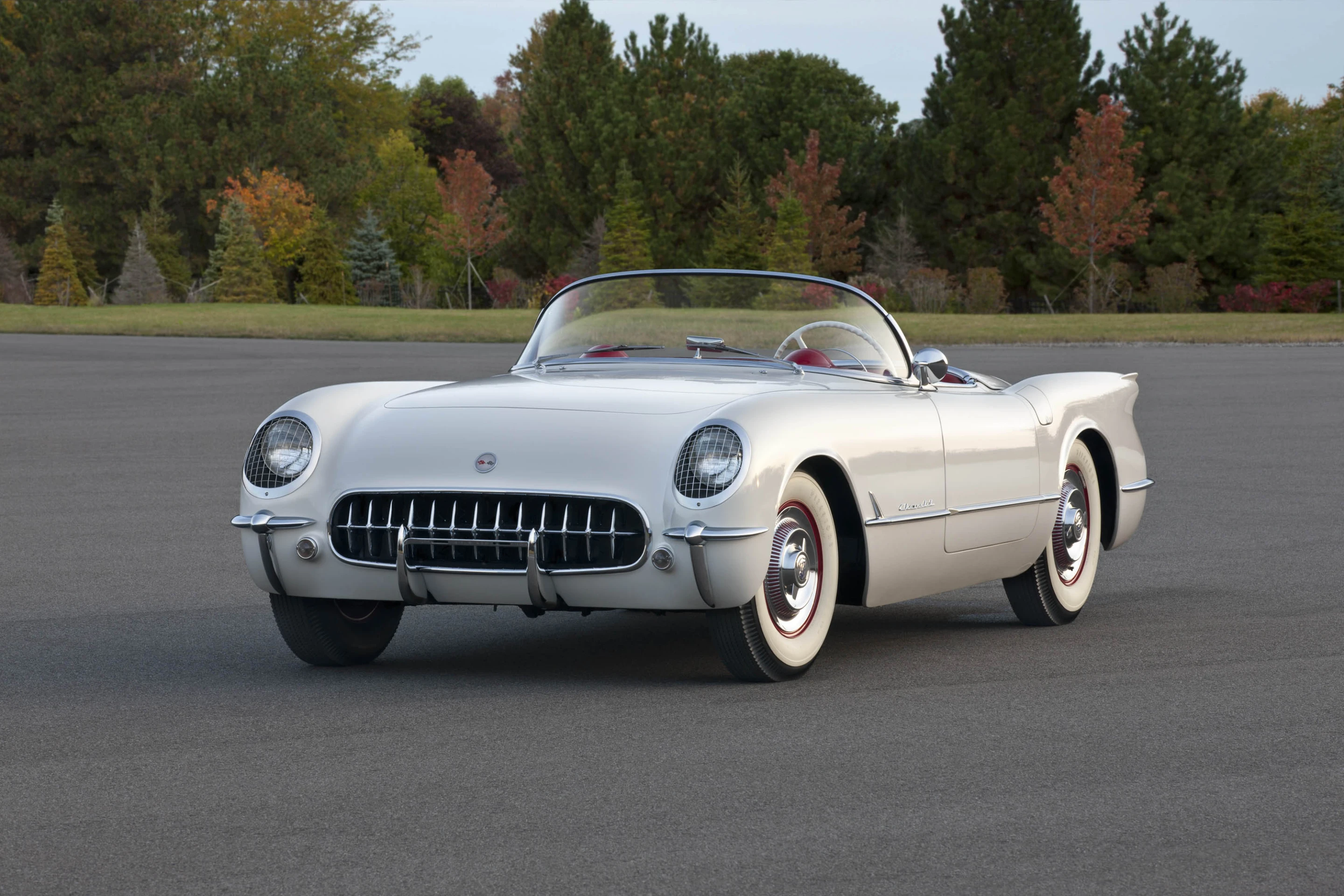 1954 Corvette © General Motors