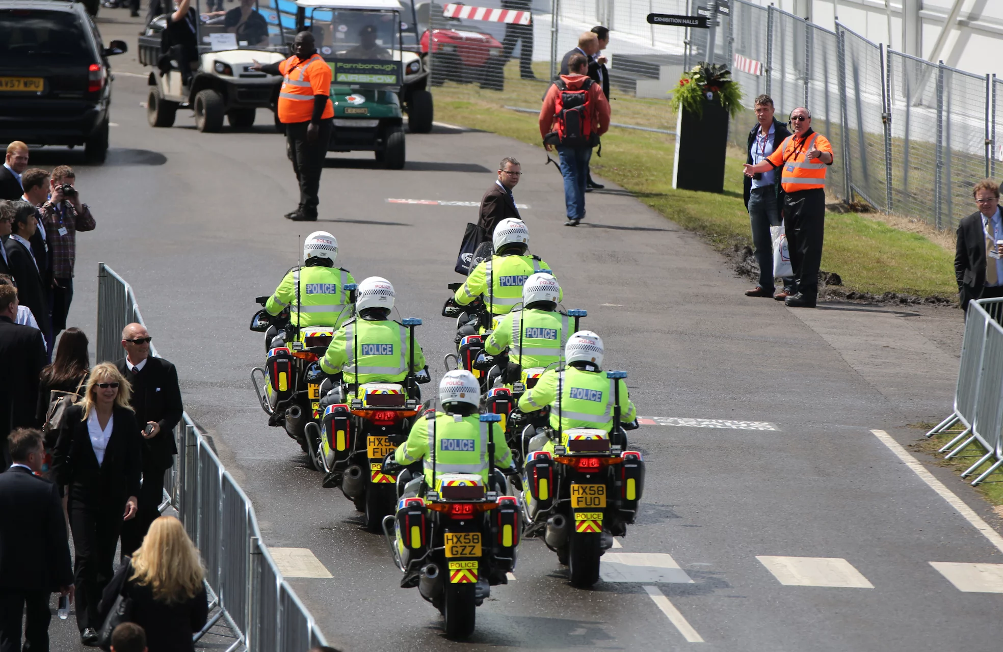 Police motorcyclists on patrol (Photo: Gizmag)