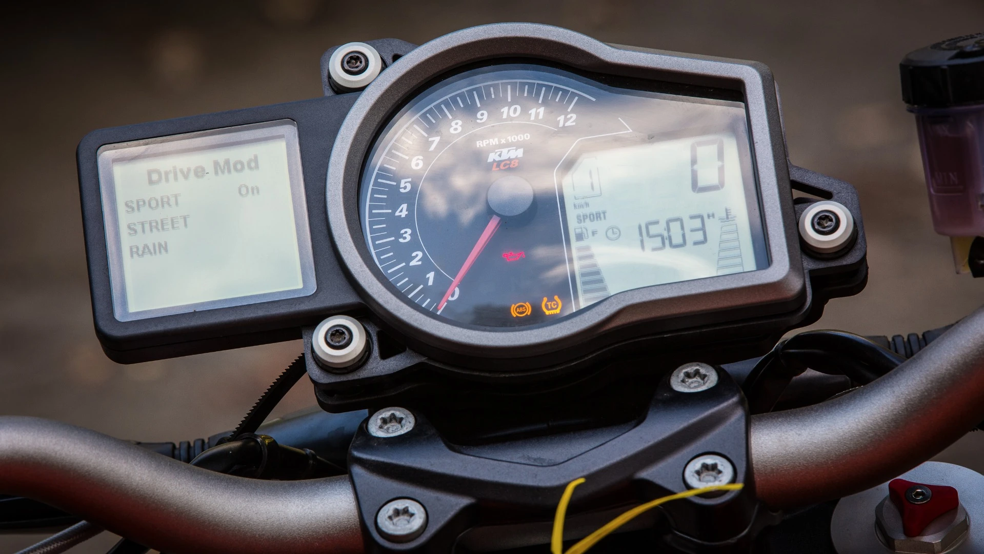 Sport mode is mapped so well that Street and Rain modes feel completely redundant on the KTM 1290 Super Duke R