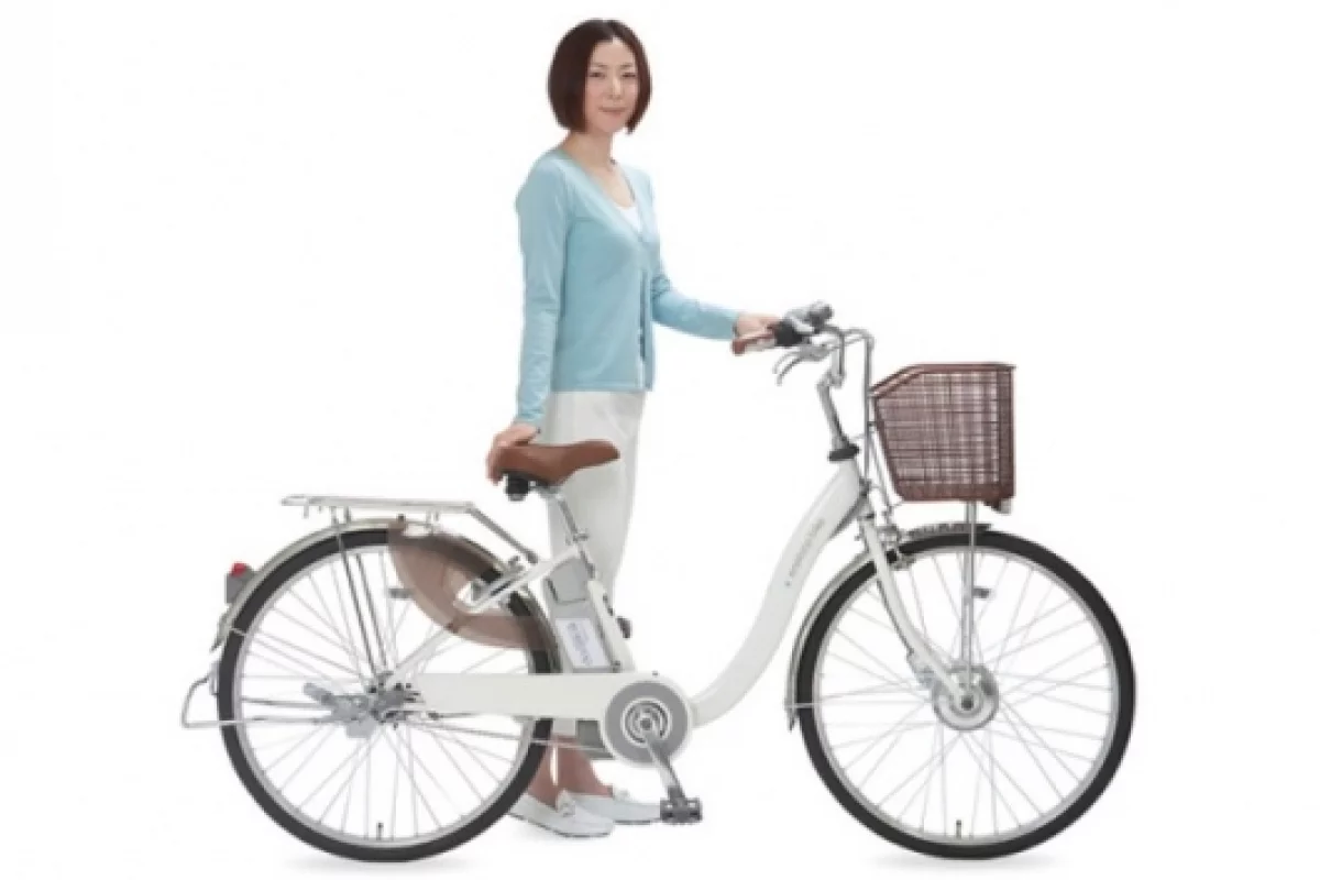 Sanyo's eneloop electric hybrid bicycle