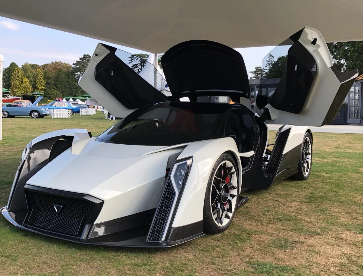 After an international introduction at the Geneva International Motor Show in 2017 and subsequent presentations throughout Europe and the Far East, the Dendrobium D-1 electric hypercar was presented in public for the first time in the UK at Salon Privé