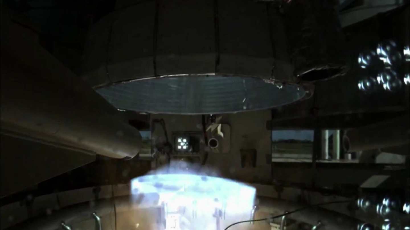 The Vulcain 2.1 engine firing