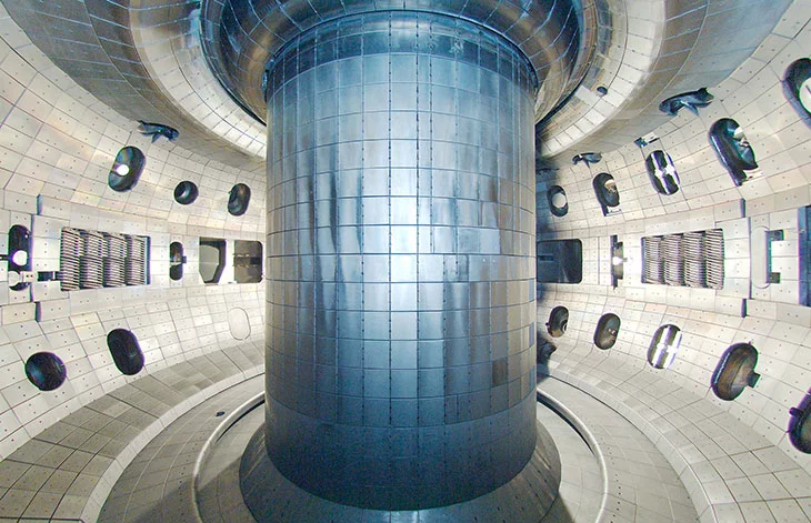 The researchers conducted the experiments in the DIII-D tokamak in San Diego