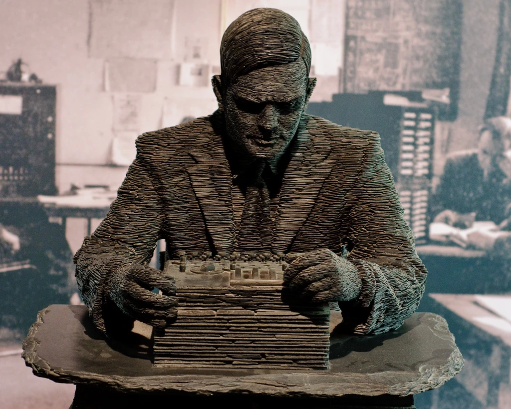A statue of Alan Turing at the Bletchley Park Museum(Photo: Richard Gillin)