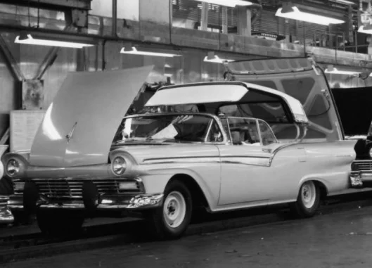 The Skyliner rolls off the production line at Dearborn in 1955