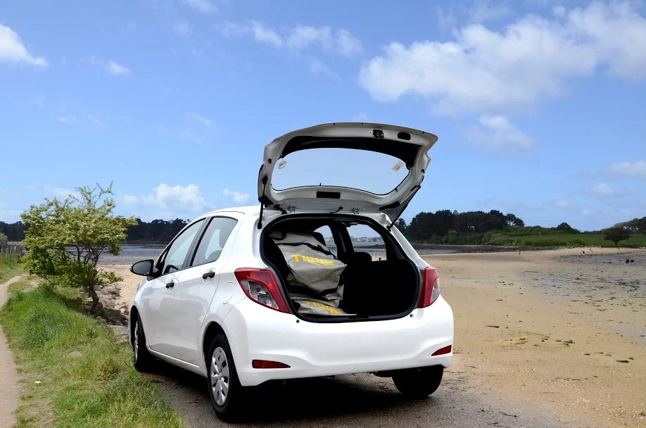 It's easy to transport the dinghy (Photo: Tiwal)