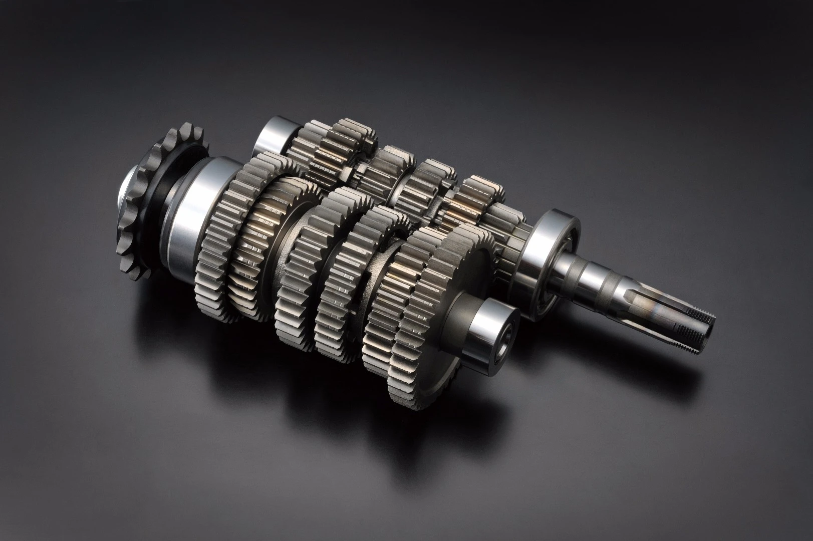 Considerably more power required a redesigned gear box for the 2017 Suzuki GSX-R1000/R