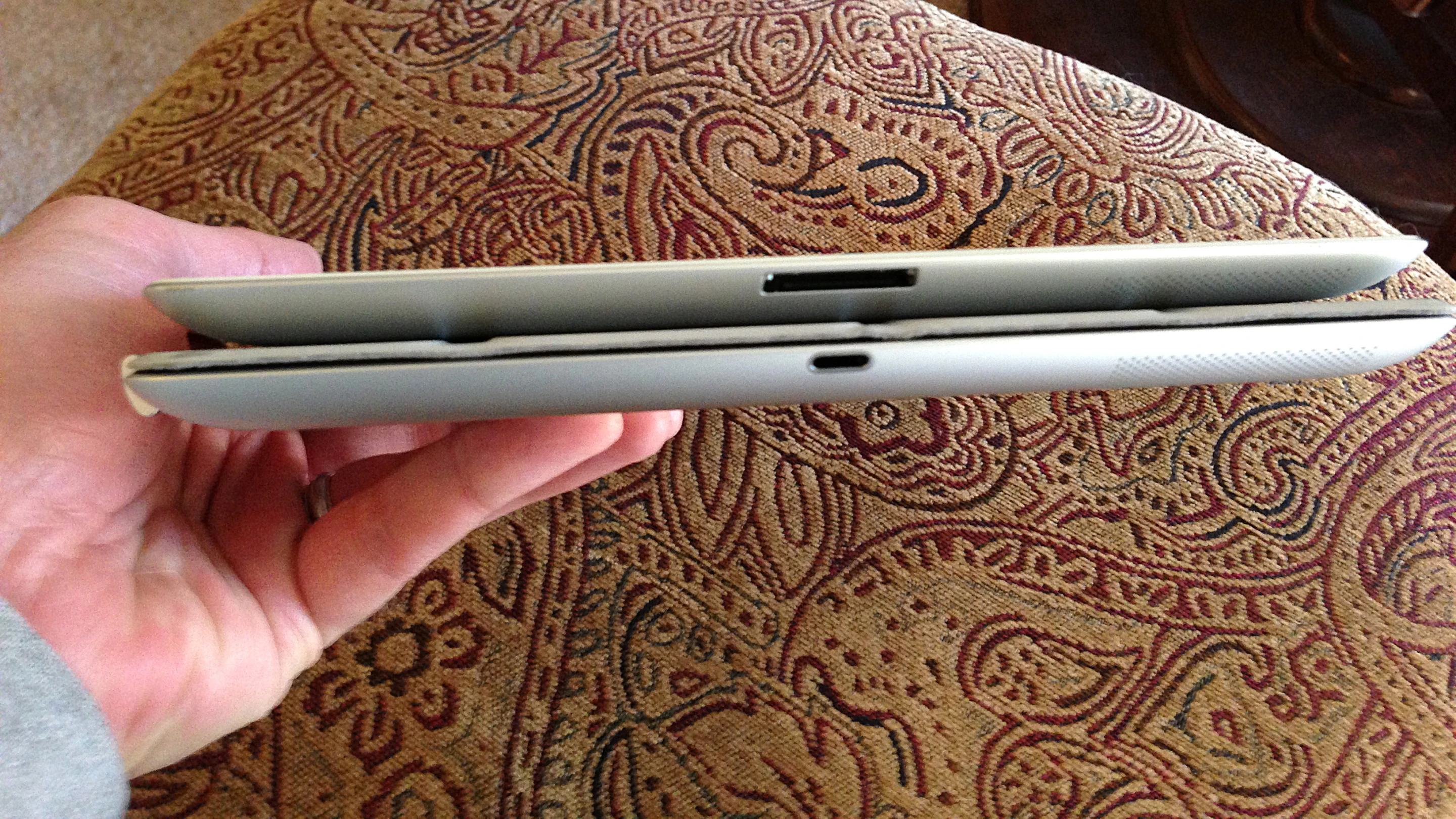 The only external difference between the 3rd and 4th generation iPads is the connector