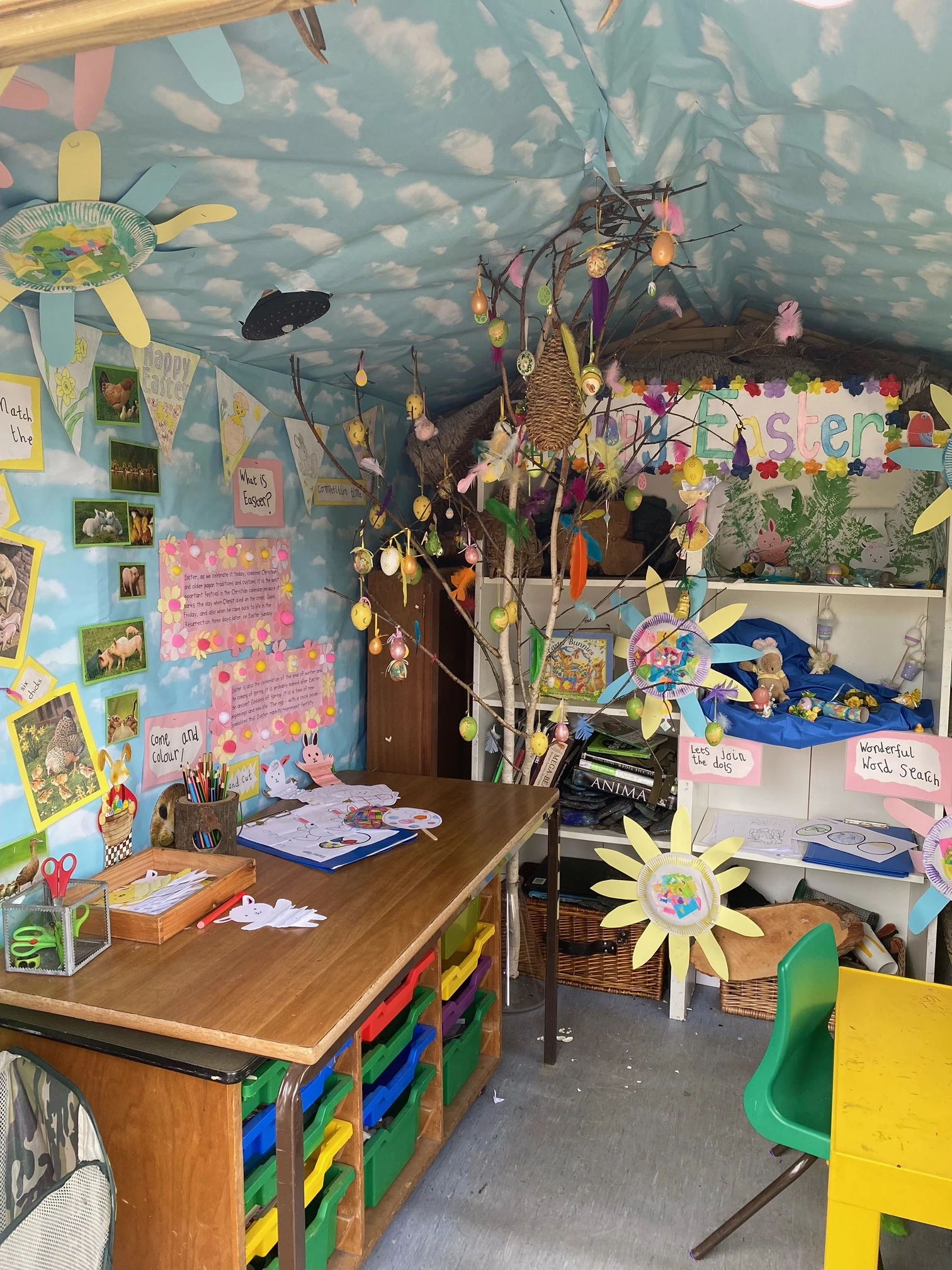 Goostrey's World of Natural History Museum was designed by Janet Raven and was created at a school to offer unique learning opportunities for children who struggle to interact with other children at playtime. The project is a finalist in the Unexpected/Unique category