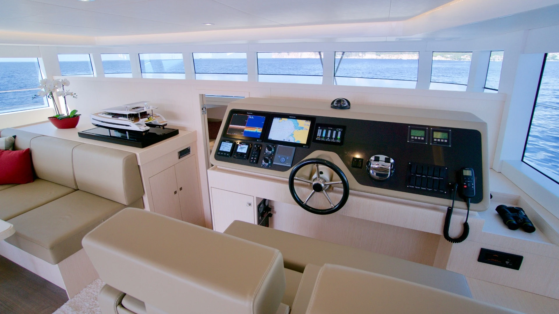 Silent 55: not the biggest windows if you're driving from the main deck