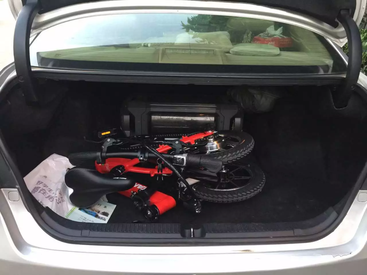 The Stark Drive Mini should prove a highly portable last mile solution for the commute to work