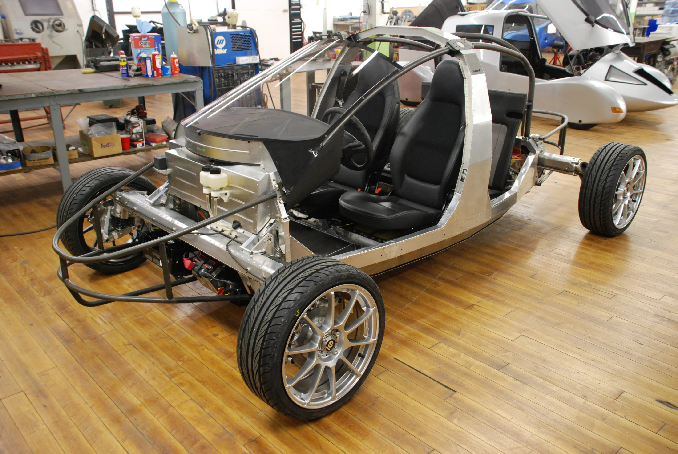 New VLC rolling-chassis