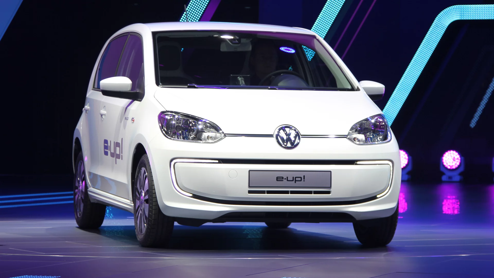 As perhaps befits a car two classes below the e-Golf, the performance of the e-up is more modest (Photo: Gizmag)