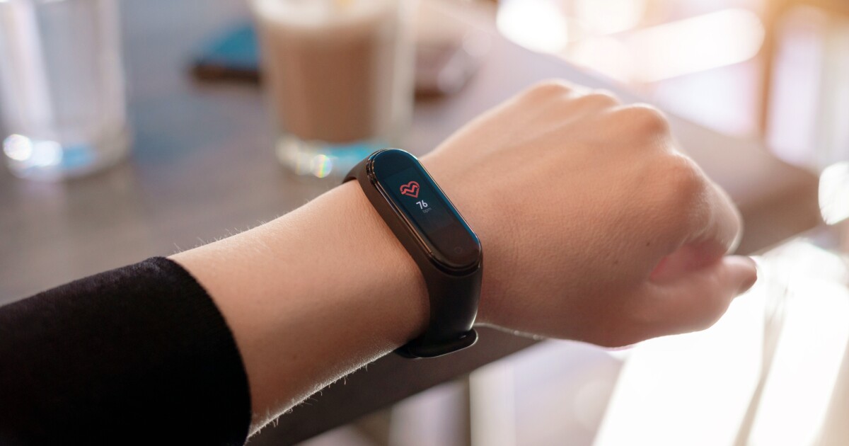 Fitbit data accurately predicts bipolar disorder mood swings Fitbit data accurately predicts bipolar disorder mood swings