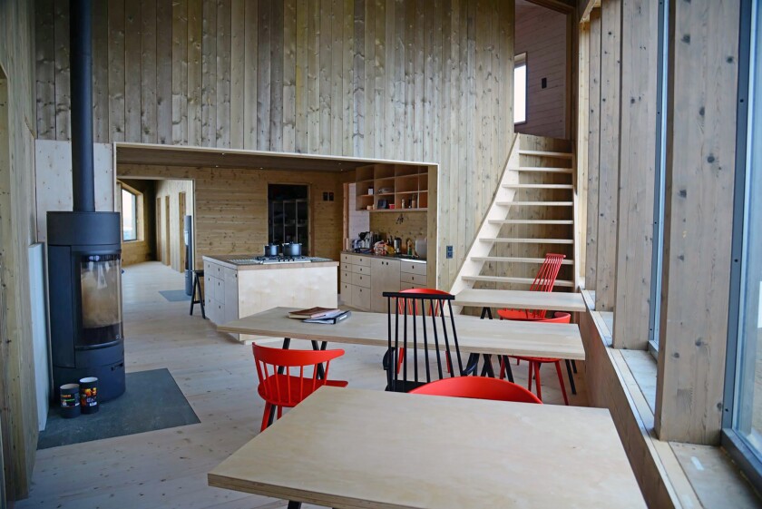 The Rabot Tourist Cabin measures 70 sqm (753 sq ft) (Photo: Svein Arne Brygfjeld)