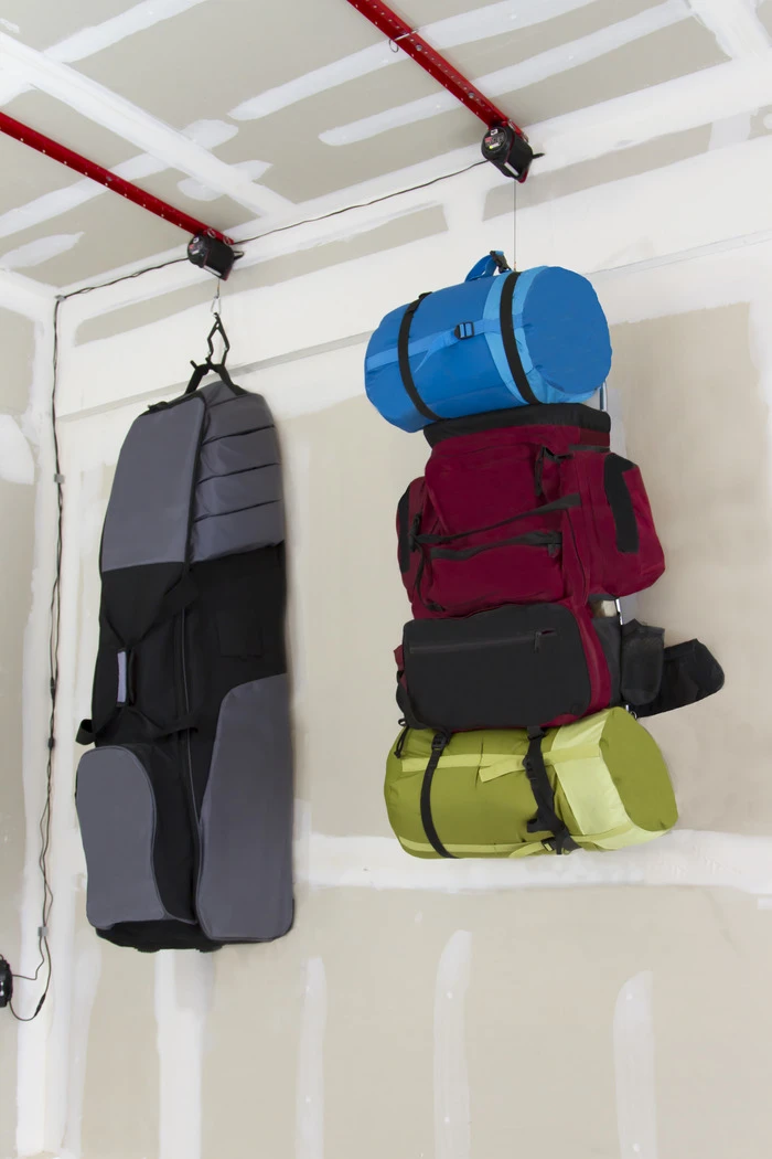 According to the company, the device has built-in safety feature that prevents lifting if the attached load exceeds the 50 lb (22.7 kg) maximum weight