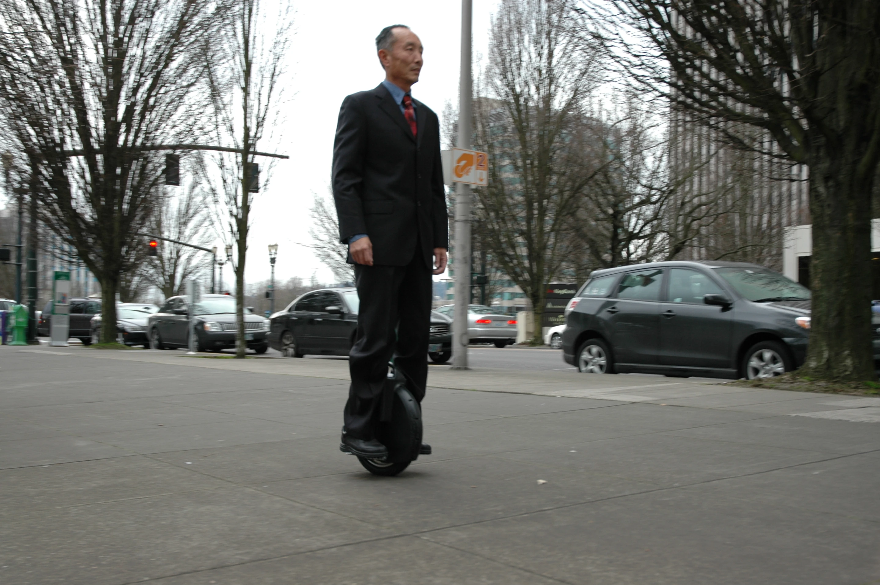 The Solowheel electric unicycle from Inventist - getting to work through the city doesn't have to be a dreary strain