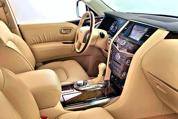 The leather upholstery of the new Infinity QX56 (Photo: Nissan)