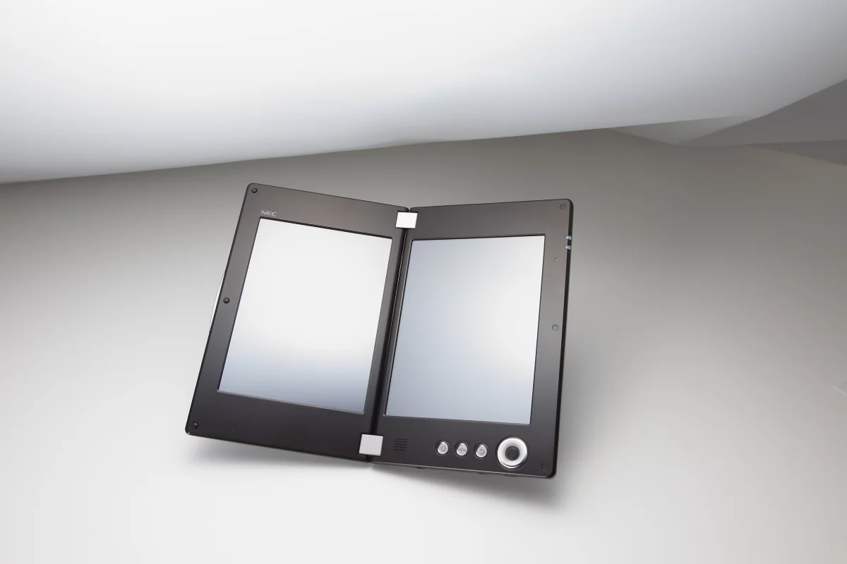 NEC has brought its Cloud Communicator Tablets to CES, one of which sports a double helping of touch screen technology