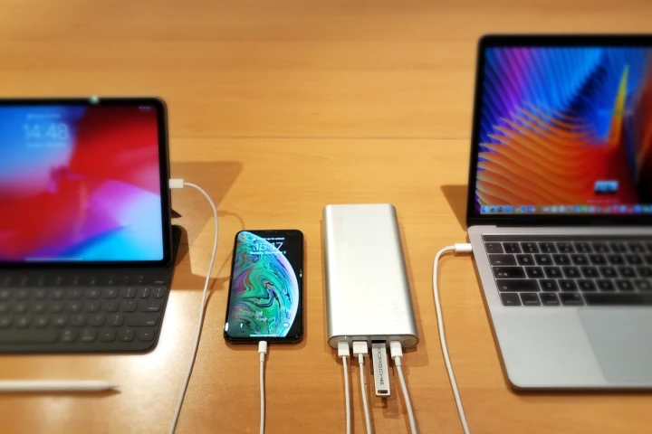 AlsterPlus is your ultimate battery pack