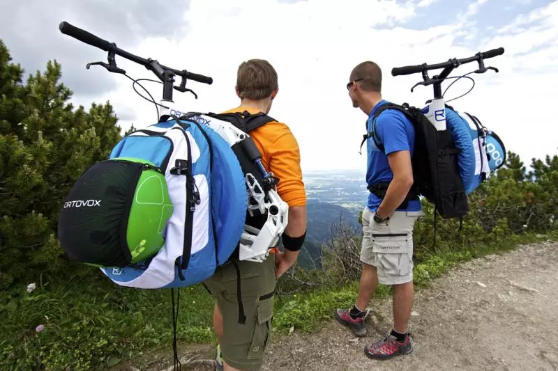 The Mountainskyver TRAIL is a folding downhill scooter that can be packed to the top of a mountain, then assembled and ridden back down