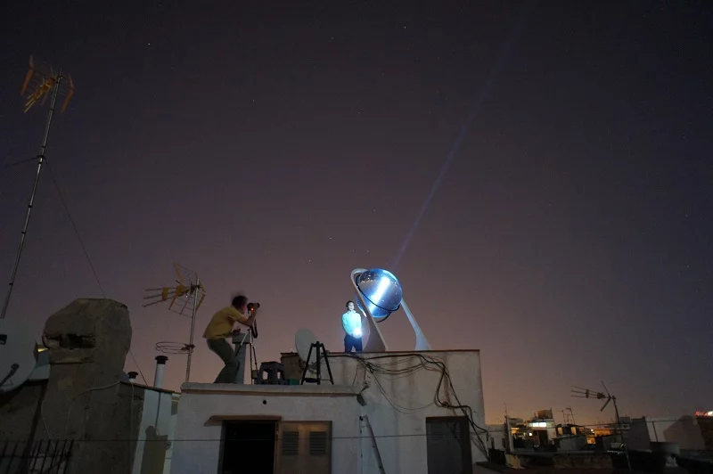 Each Rawlemon model has a battery that can store surplus energy