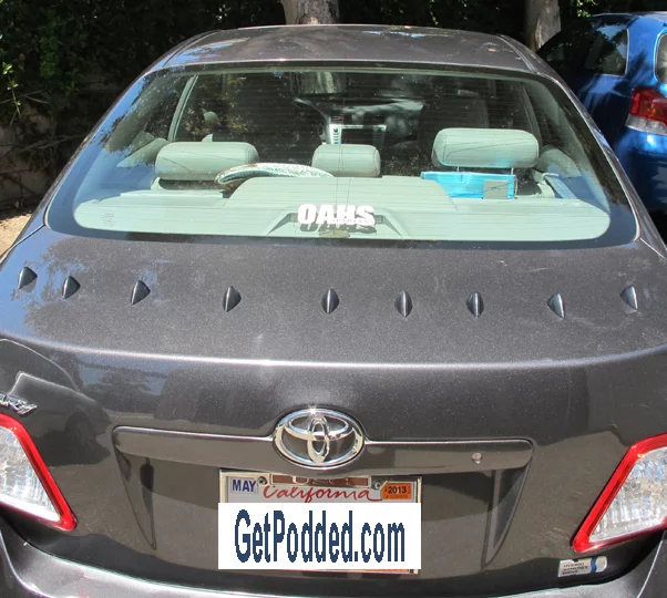 GasPods are tiny stick-on airfoils, designed to lower your vehicle's wind drag