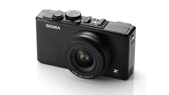 Sigma DP1x compact digital camera