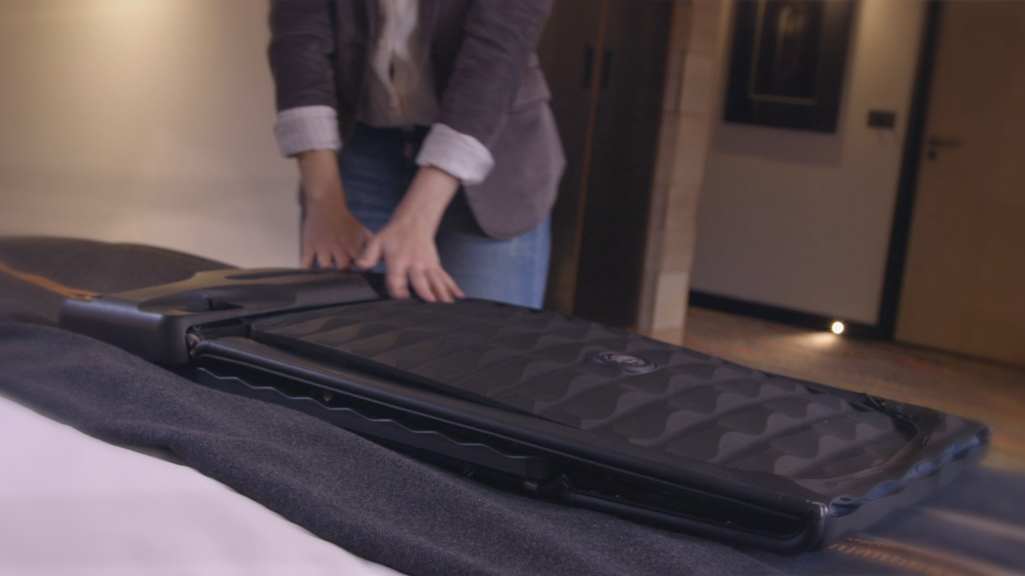 The Néit case can be collapsed flat for convenient storage, but only when the case is empty, unlocked and open