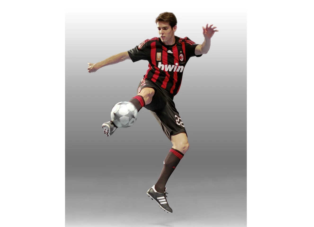 Sony has announced a deal with FIFA to shoot selected matches from next year's World Cup in 3D