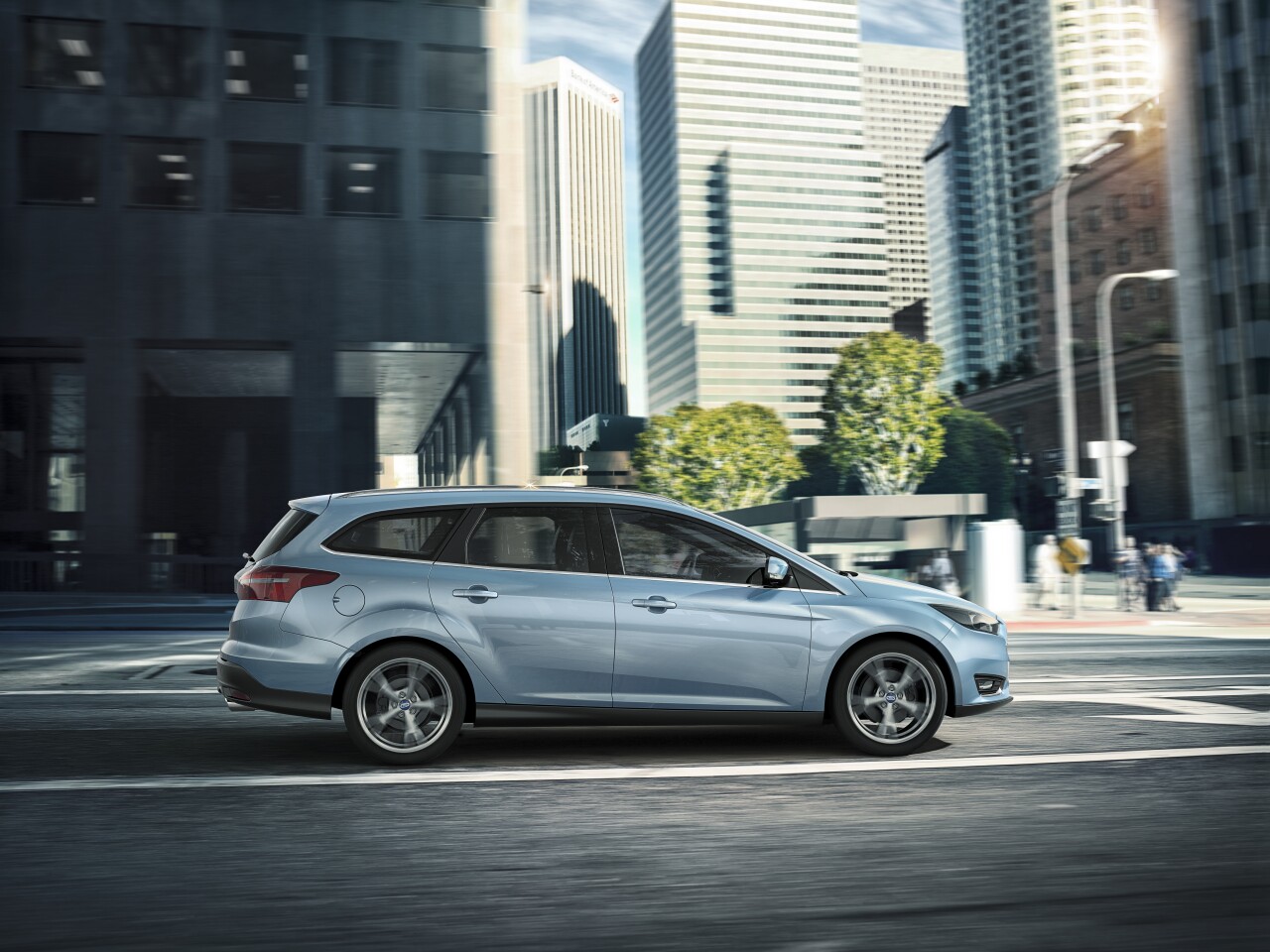 The 2015 Ford Focus has Perpendicular Parking
