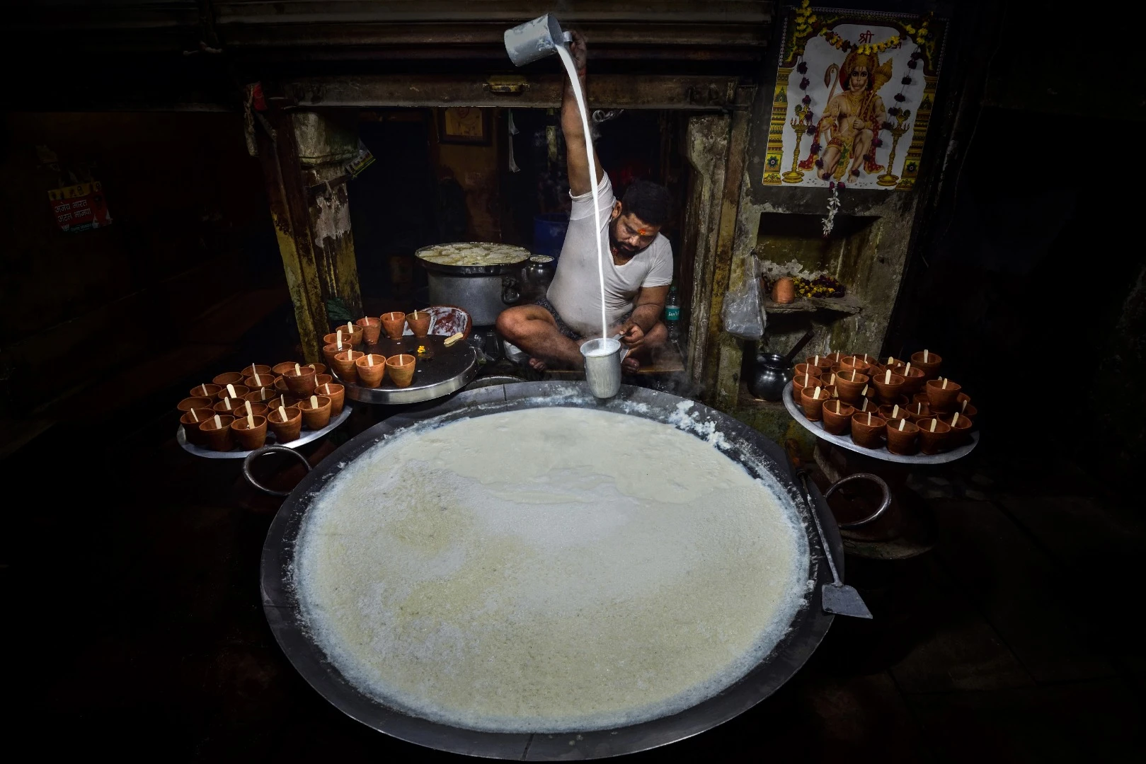 Winner of 20:00 hour. "Rishu Kesarwale", Debdatta Chakraborty. Allahabad, India