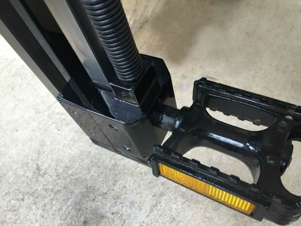 The pedal block on the LFN