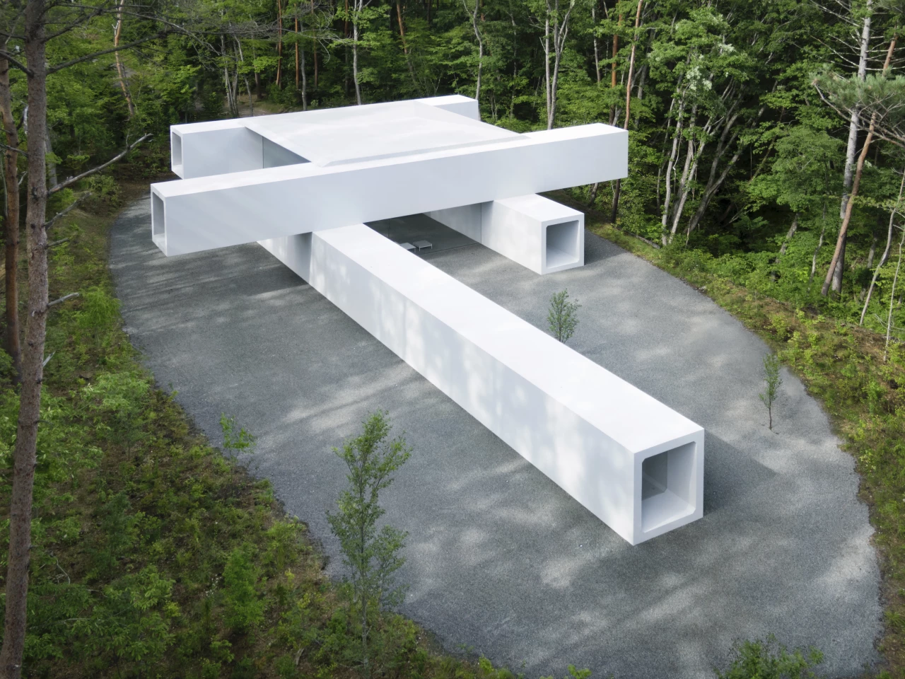 The Culvert Guesthouse is located in Miyota-machi, Nagano Prefecture, Japan