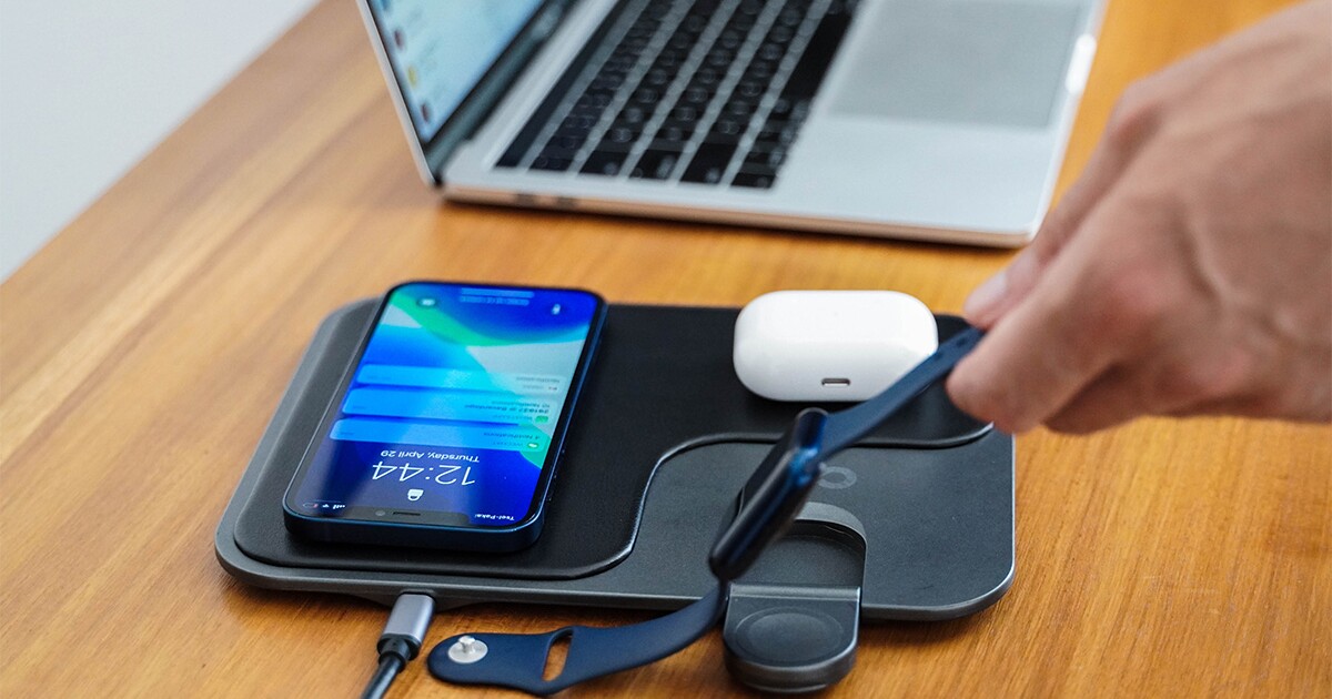 Charge your Apple Watch, AirPods, and iPhone with this 3in1 gadget