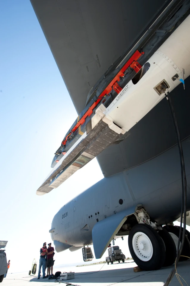 The X-51A Waverider affixed to an Edwards B-52H Stratofortress before the second flight test (Image: Boeing)
