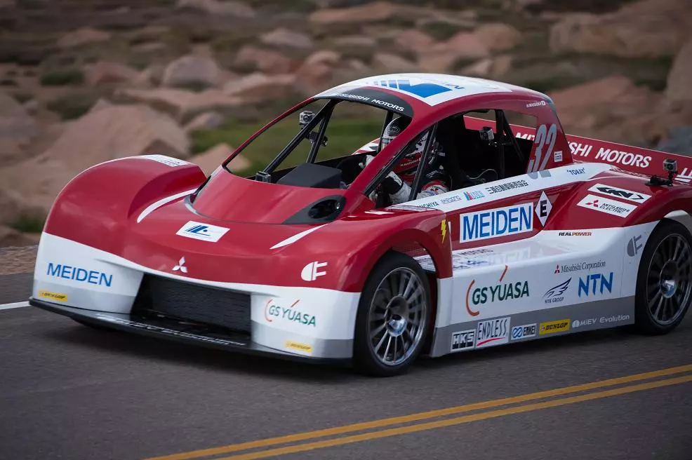 Hiroshi Masuoka captured second place for electric vehicles (Photo: Scott Paine)