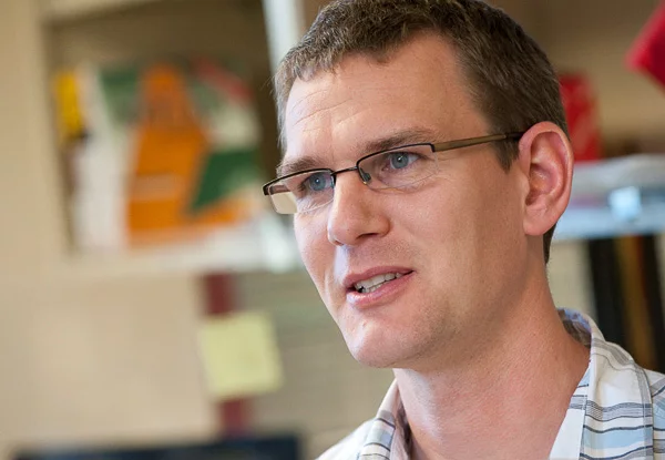 Stanford University physicist Ingmar Riedel-Kruse