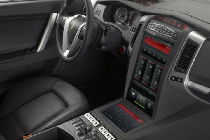 The Carbon E7 Cockpit - First Purpose-Built Law Enforcement Patrol Vehicle